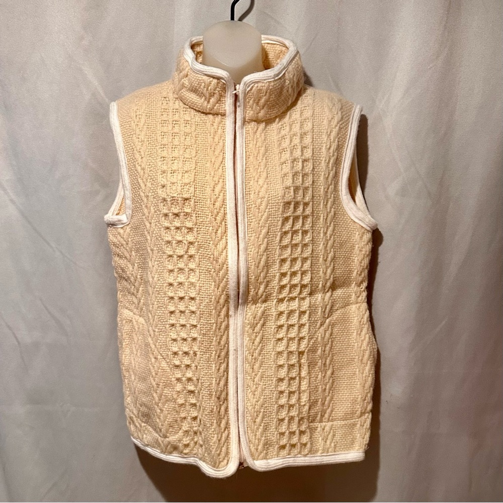 Vintage Irish Wool Cream Hand Knit Sleeveless Aweater Vest